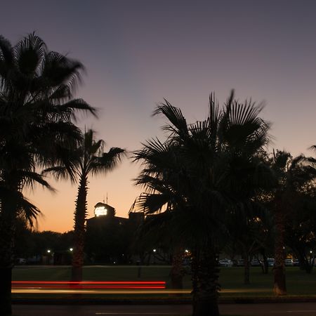 Peermont Walmont At The Grand Palm, Gaborone Hotell Eksteriør bilde