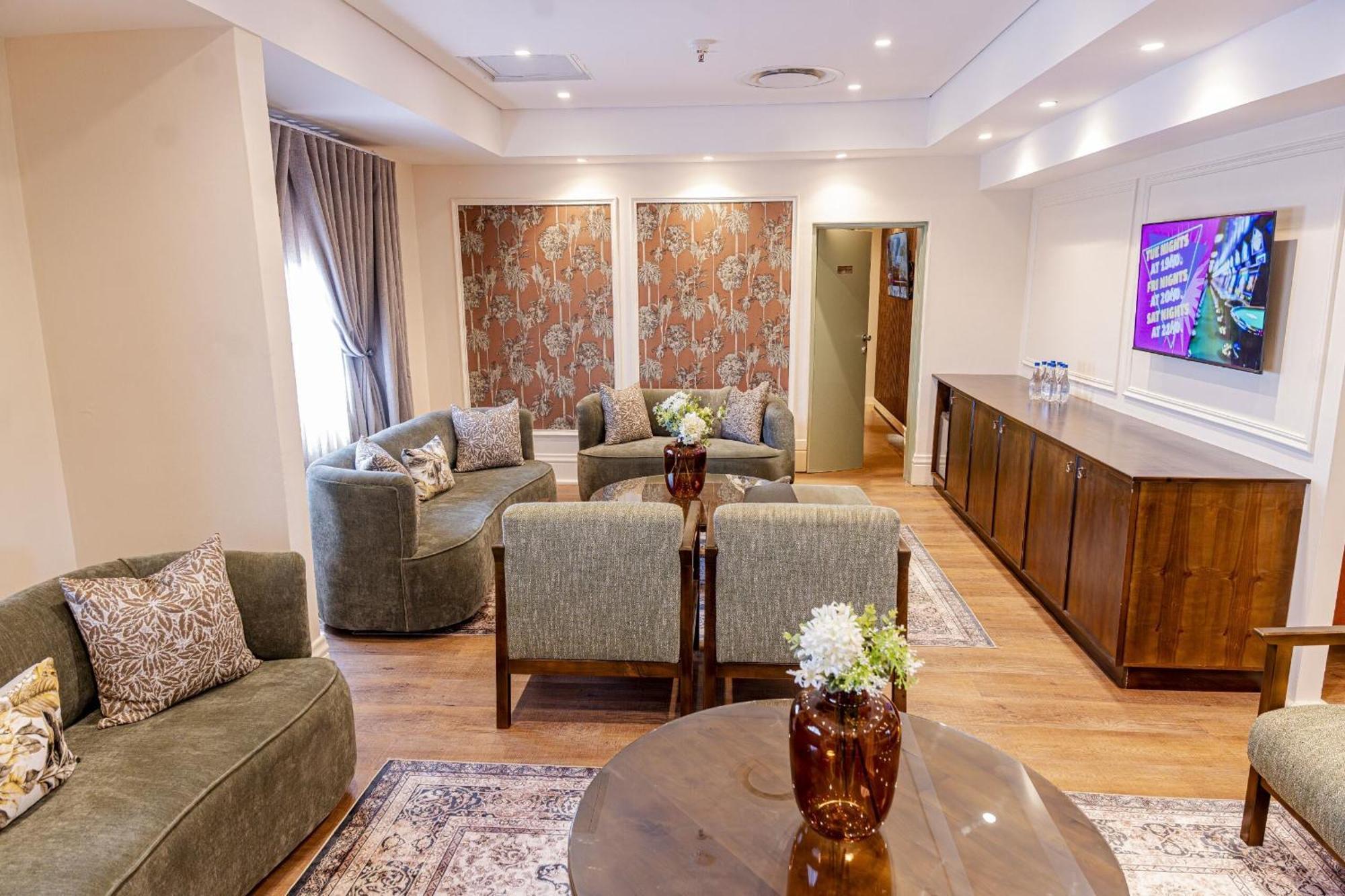 Peermont Walmont At The Grand Palm, Gaborone Hotell Eksteriør bilde