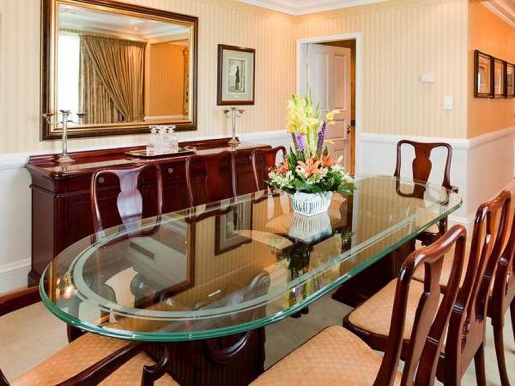 Peermont Walmont At The Grand Palm, Gaborone Hotell Eksteriør bilde